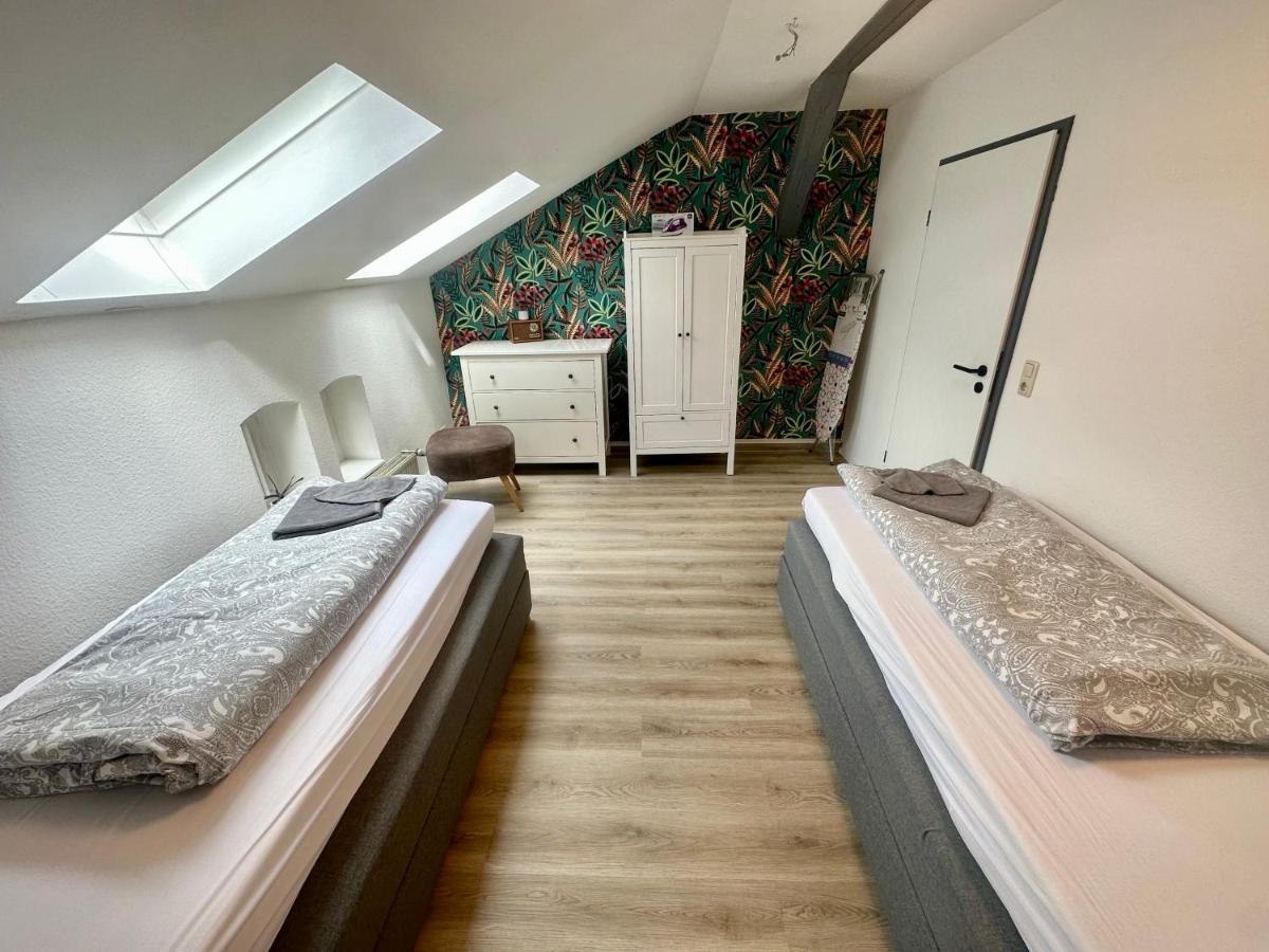 Apartment Zum Bunten Schmetterling Inkl. Parkplatz Erfurt Ngoại thất bức ảnh