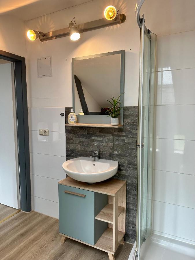 Apartment Zum Bunten Schmetterling Inkl. Parkplatz Erfurt Ngoại thất bức ảnh